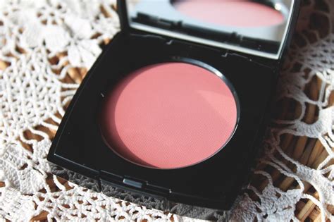 le blush creme de chanel 64 inspiration|Chanel Le Blush Creme de Chanel .